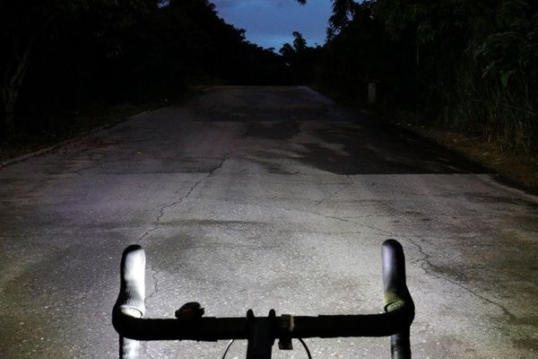 Фонарь передний TOPEAK HEADLUX 100 Фонарь передний TOPEAK HEADLUX 100